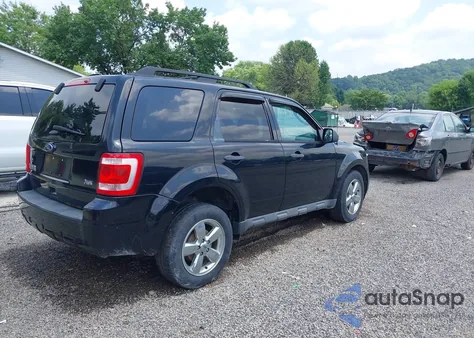 2012 Ford Escape Xlt z USA, uszkodzony, nr VIN 1FMCU9DG3CKB84318